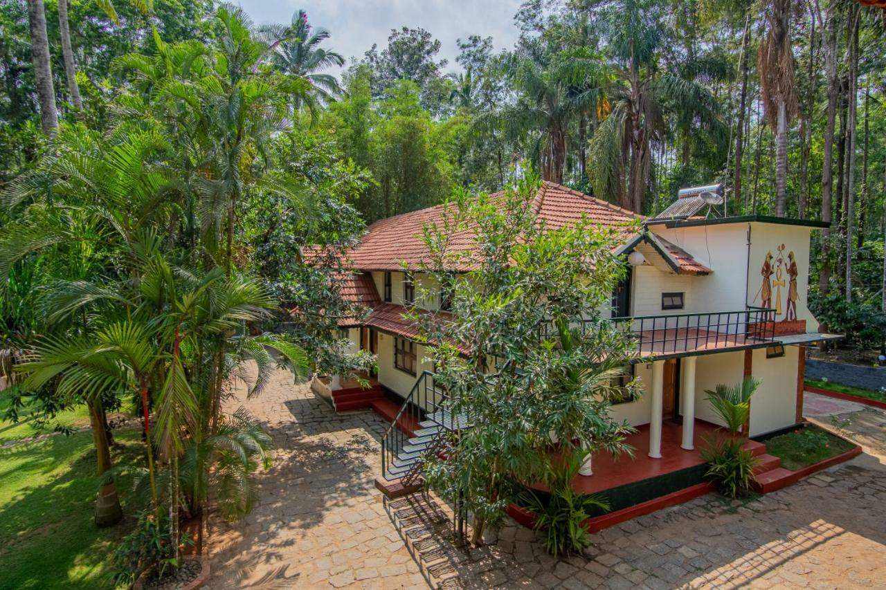 Orchid Trails Resort Sultan Bathery Exterior foto