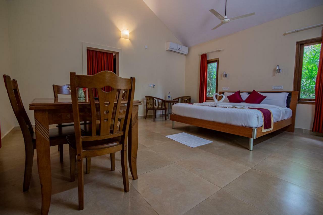 Orchid Trails Resort Sultan Bathery Exterior foto