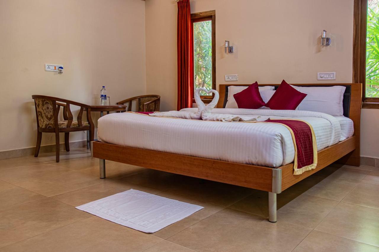Orchid Trails Resort Sultan Bathery Exterior foto